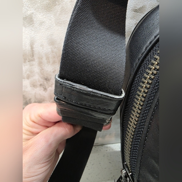 Coach Black Leather Unisex And/or Men's Bag - Gunmetal - Picture 4 of 15